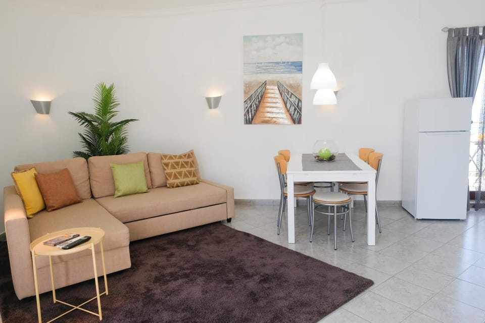 Summer in Paradise - Sea View and Pool in Ericeira Apartment in Ericeira