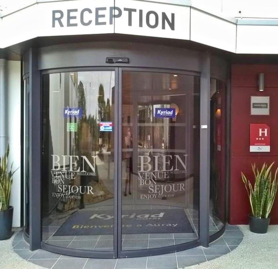 Facade/entrance, Lobby or reception