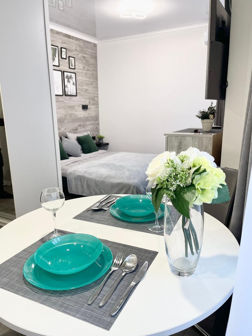 Элегантная квартира-студия ЖК Рич Таун, Ирпень Apartment in Ukraine