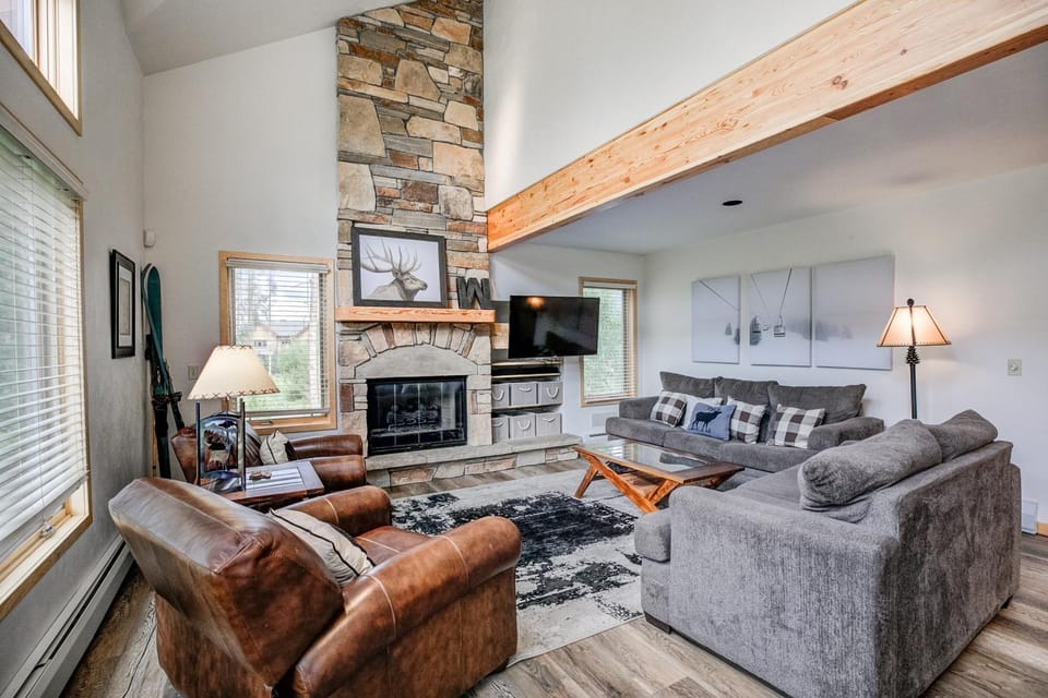 Royal Aspen Retreat Home: Lovely Setting, Spacious House in Breckenridge