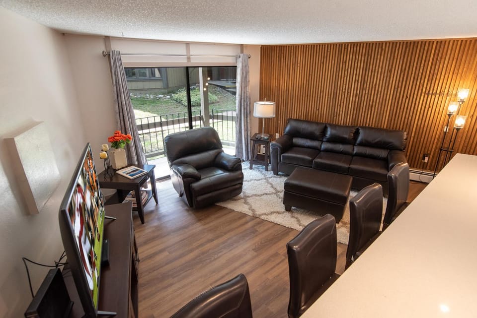 Gold Camp Miners' Inn Condo: Nice Location, Updates Apartment in Breckenridge