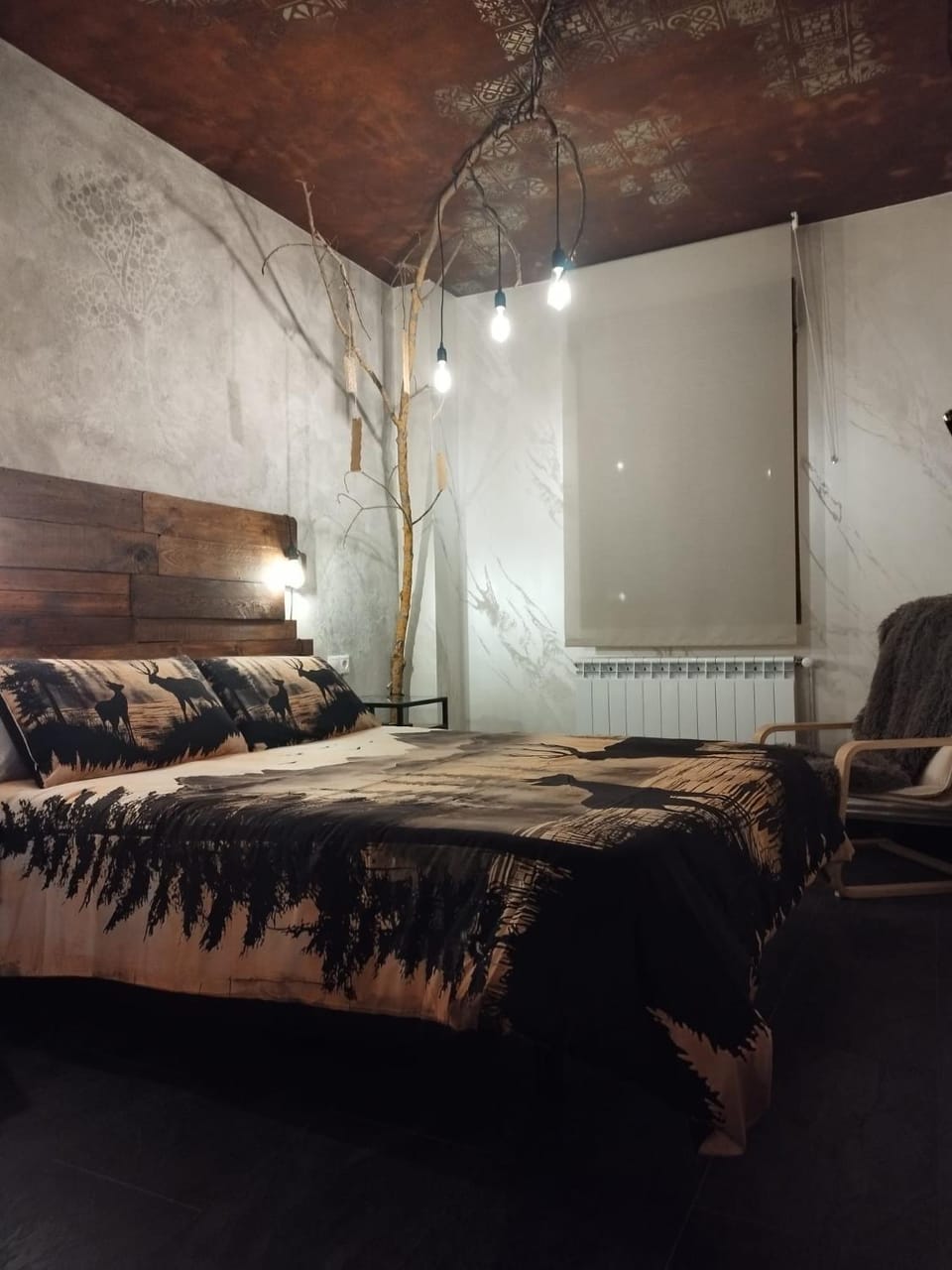 Bed, Photo of the whole room
