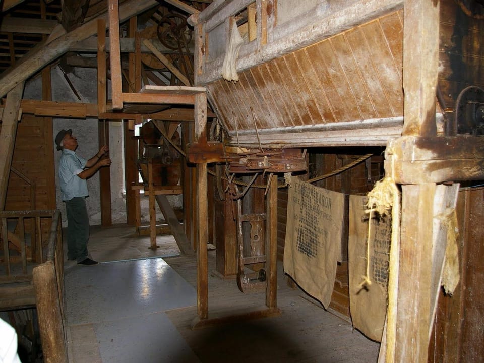 Moulin paisible en Berry avec étang privé, proche du Château de Valençay et Zoo de Beauval - FR-1-591-18 House in Centre-Val de Loire