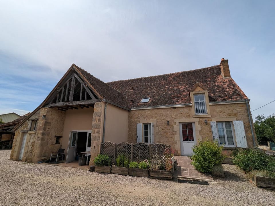 Charmant gîte en Berry avec terrasses, jardin et parking privé, proche de Nohant et La Châtre - FR-1-591-35 House in Centre-Val de Loire