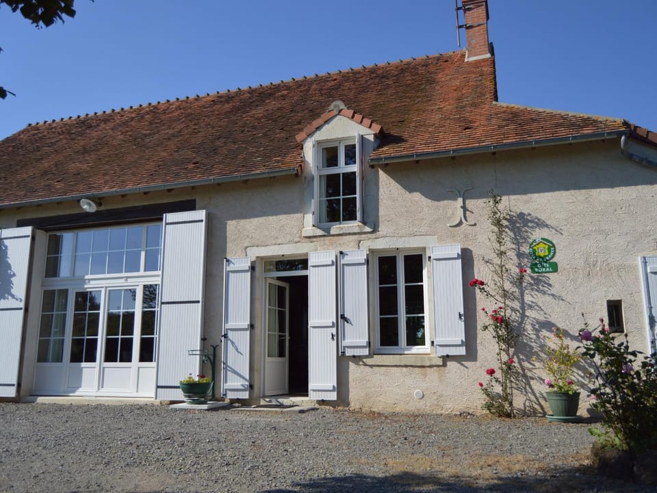 Ancienne ferme rénovée au cœur de la Vallée Noire avec jardin clos, vélos et équipements complets - FR-1-591-111 House in Centre-Val de Loire