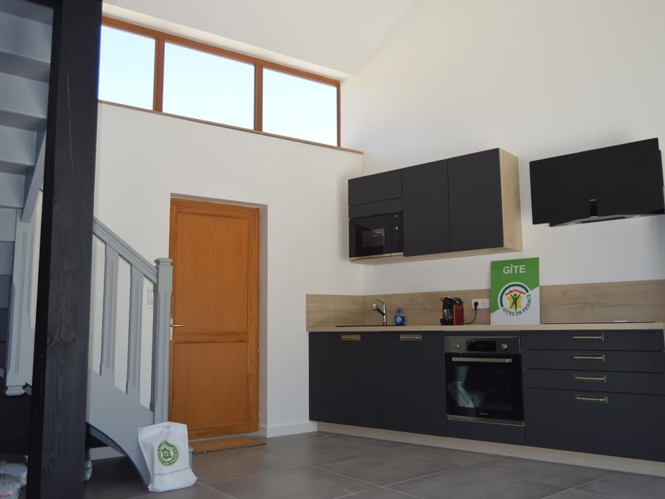 Maison rénovée en Berry : terrasse, jardin privé, proche Châteauroux et nature - FR-1-591-164 House in Centre-Val de Loire
