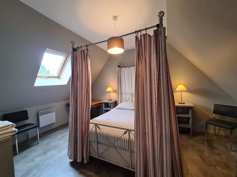Gîte de charme en Berry avec jardin privatif, idéal pour randonnées et observation des oiseaux - FR-1-591-184 House in Centre-Val de Loire