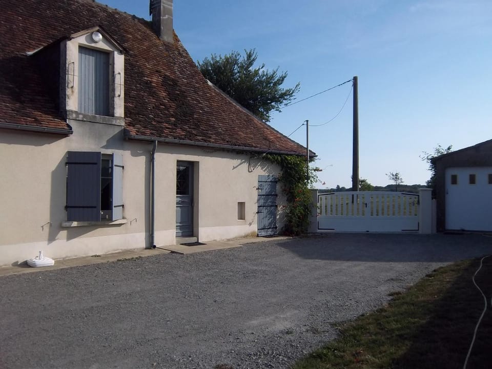 Fermette rénovée à Argy - Proche forêt et châteaux, jardin, équipement bébé, animaux acceptés - FR-1-591-253 House in Centre-Val de Loire