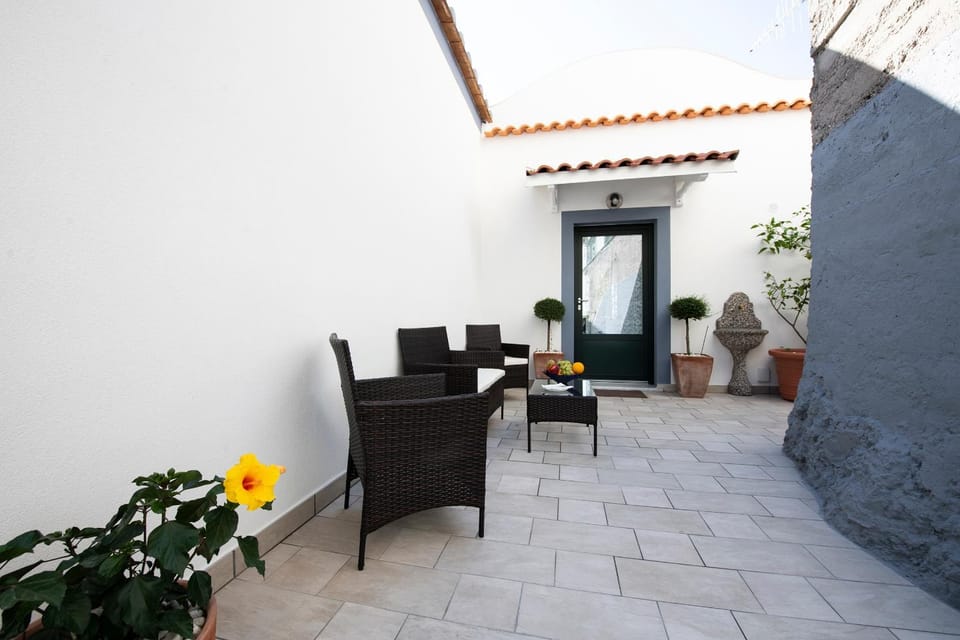 Day, Balcony/Terrace