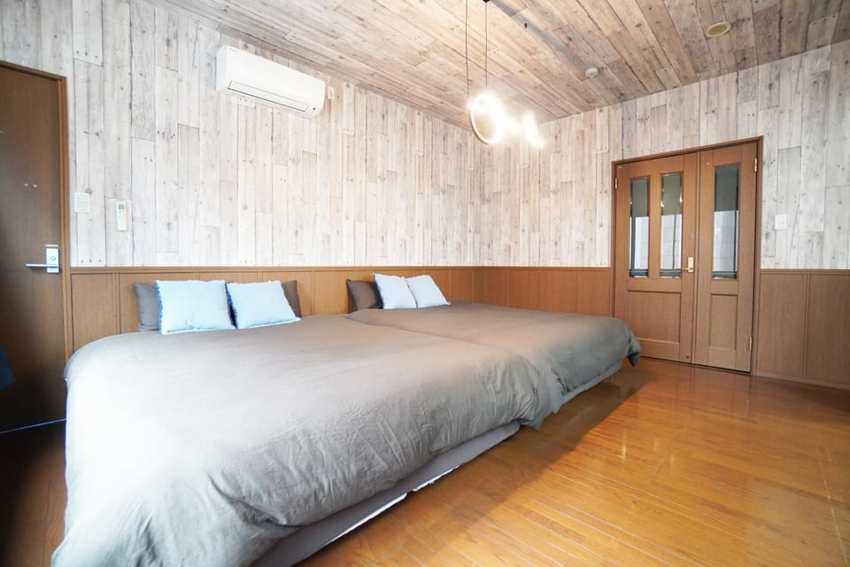 Tsurigane Building H-4 Apartment in Osaka