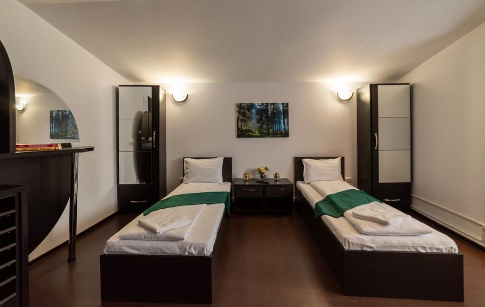 Escala Rooms Bed and Breakfast in Brașov County