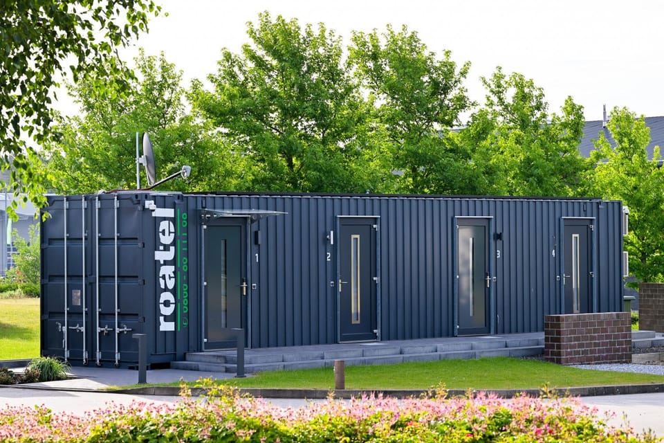 Property building, Day
