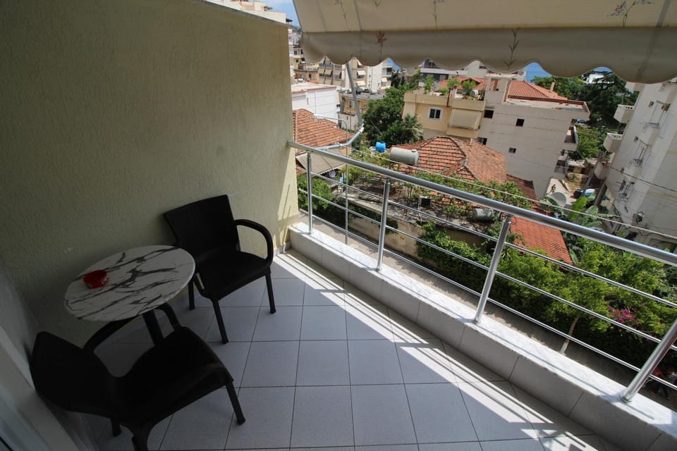 Mona`s apartments 1 Apartment in Sarandë