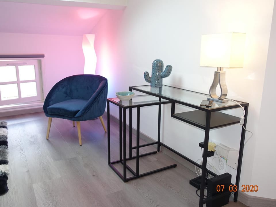 Seating area