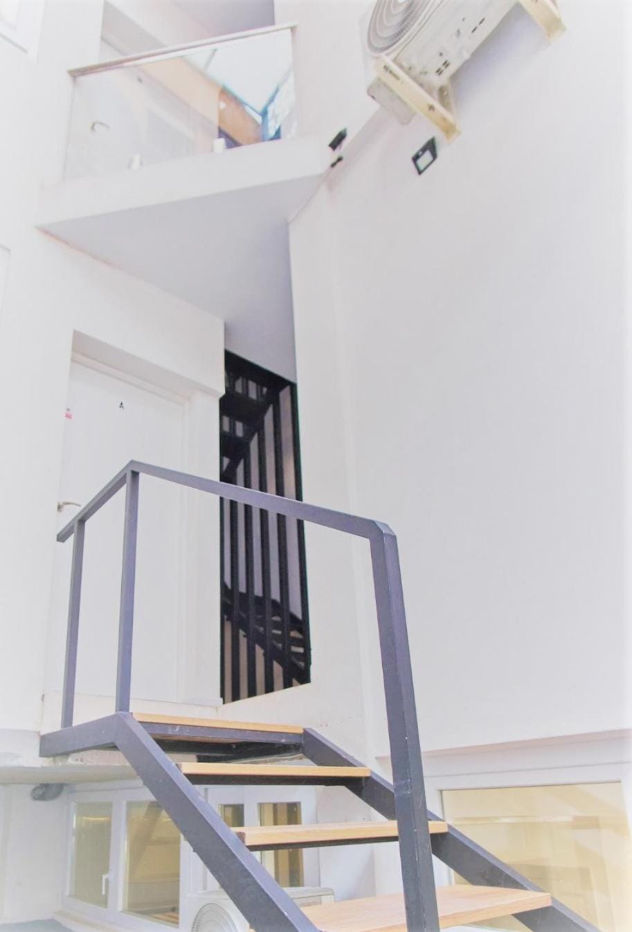 Suite by Hawkins Exterior BB Apartment in Algeciras