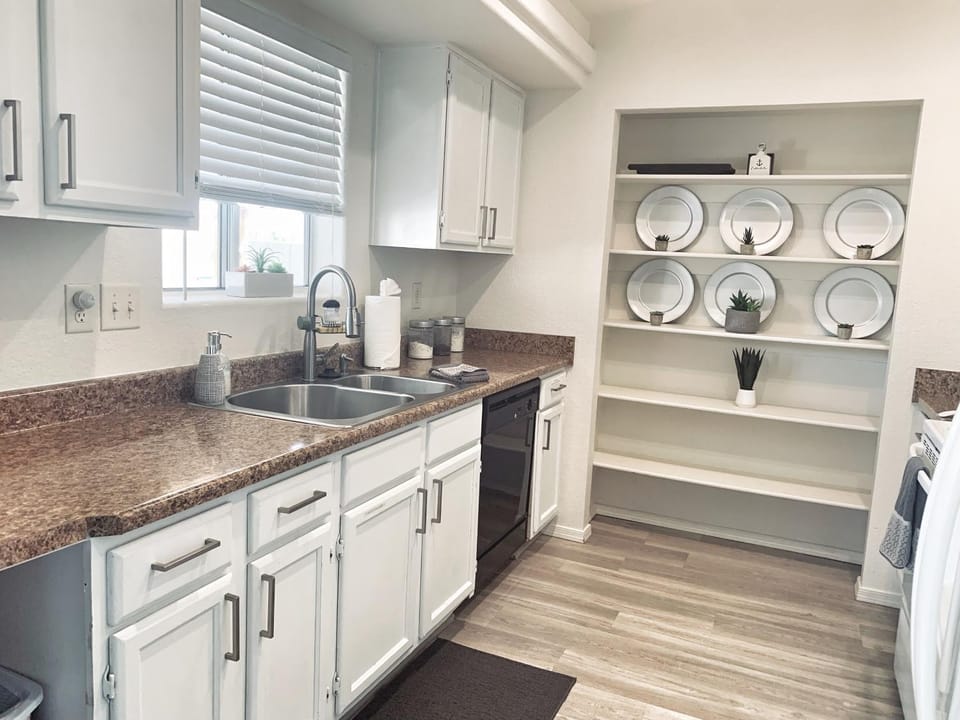 THE ACE OF OASIS - Casual And Serene Vacation Home House in Lake Havasu City