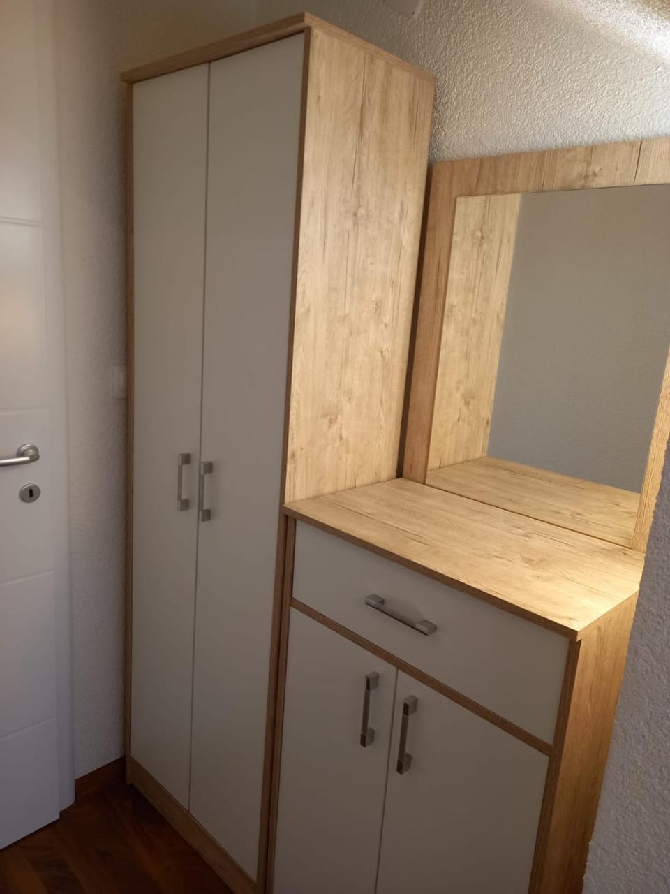 wardrobe