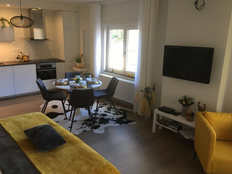 Villa van Brienen - Studio Apartment in Dilsen-Stokkem