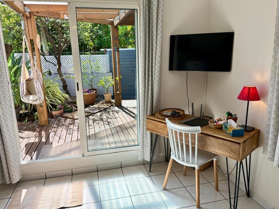 Bungalow Tec-Tec Proche plage et centre Saint Leu Apartment in Saint-Leu