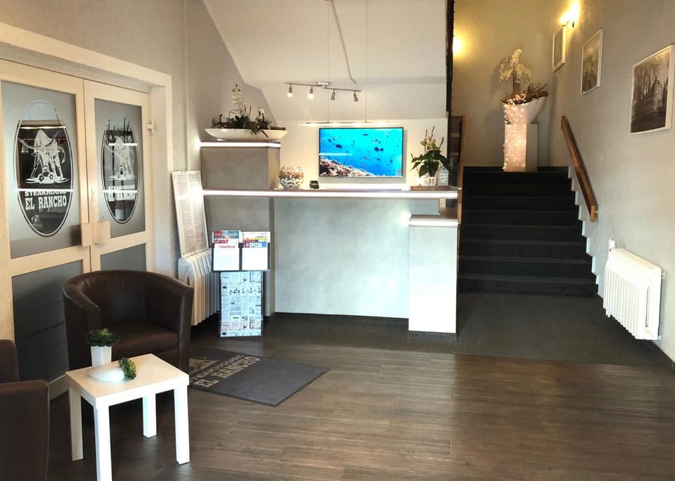 Lobby or reception, Seating area