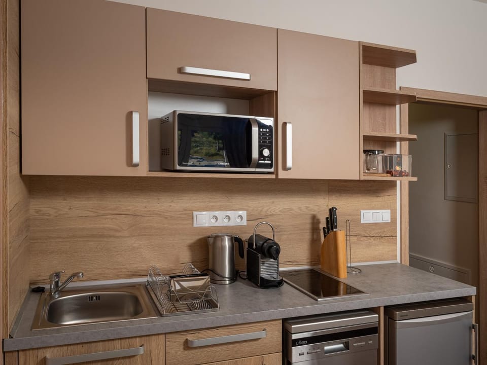 dishwasher, microwave, kitchen