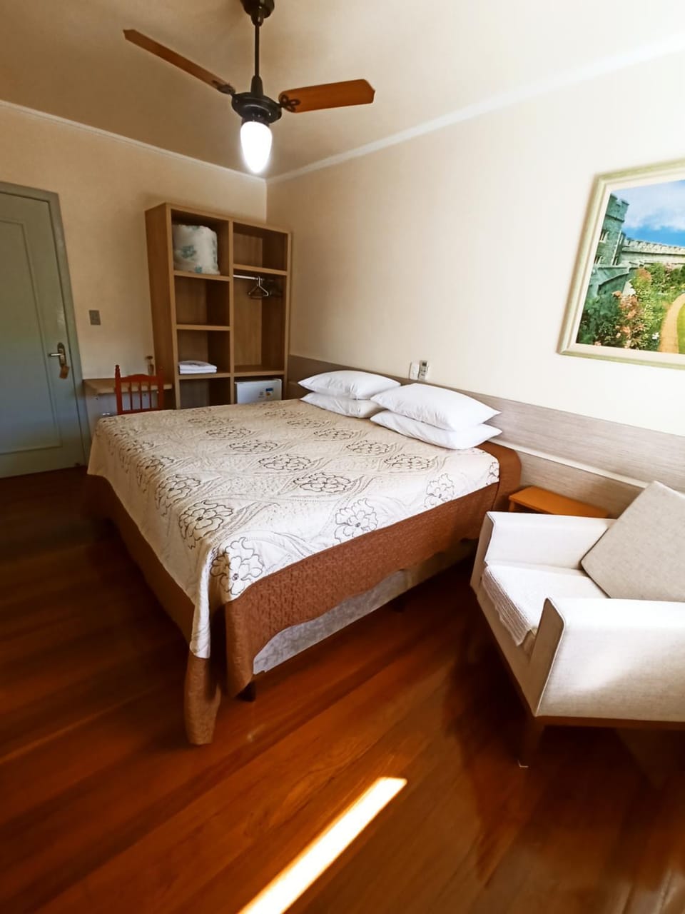 Bed, Photo of the whole room, Bedroom, wardrobe