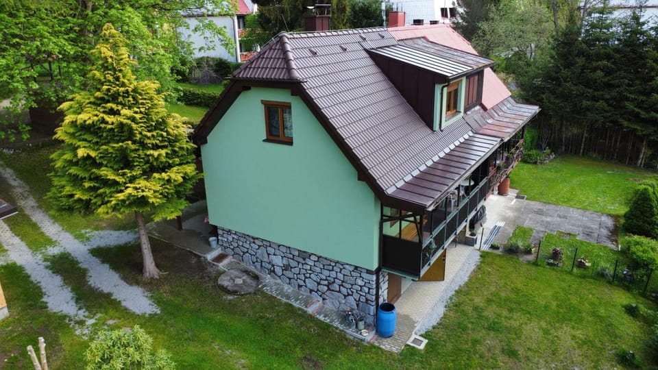 Property building, Spring, Day