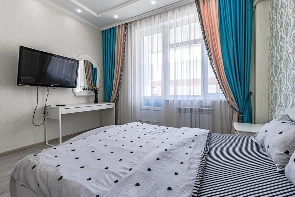 Bedroom, bunk bed