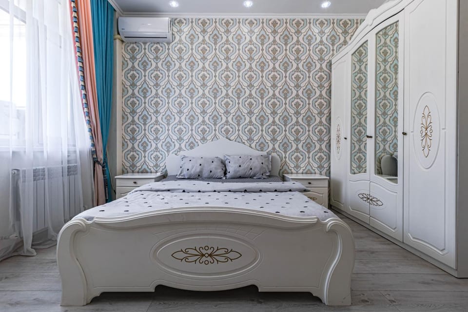 Bedroom, bunk bed