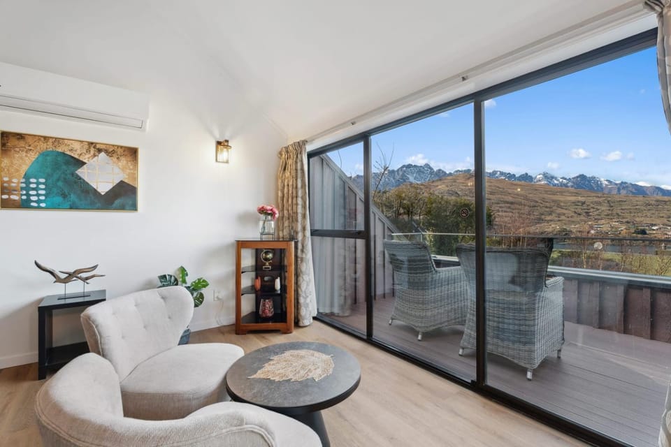 Lakehouse at Panners House in Queenstown