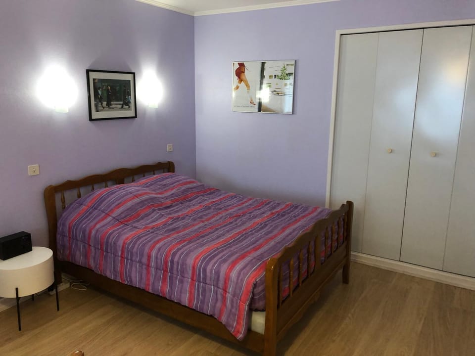 Bed, Bedroom, wardrobe