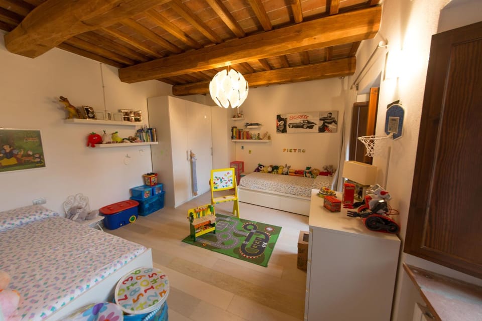 Library, TV and multimedia, Bedroom, Inner courtyard view