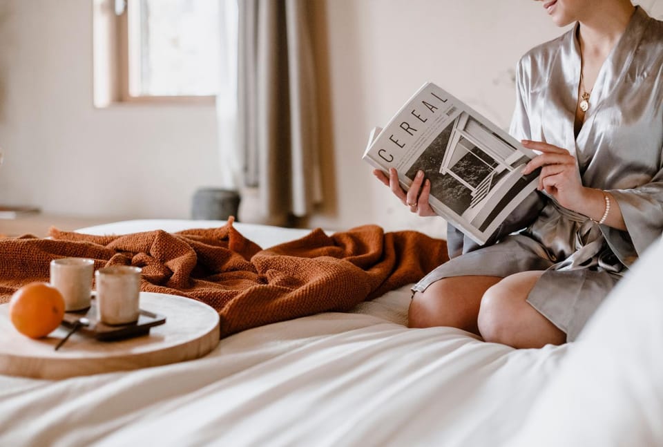 People, Bedroom, Food, Guests, Meals