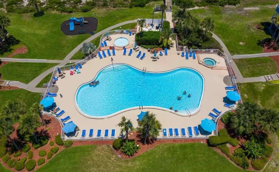 Stunning Ocean Views, Huge Patio, Heated Pool and Amenities! House in Butler Beach