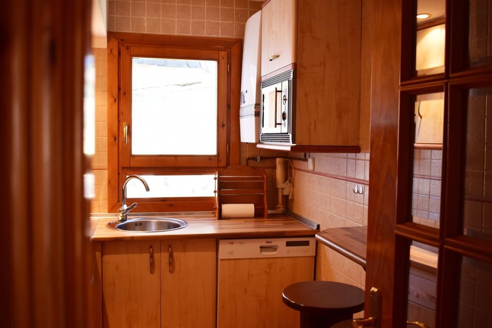 Saliecho by Cardi Suites Apartment in Sallent de Gállego
