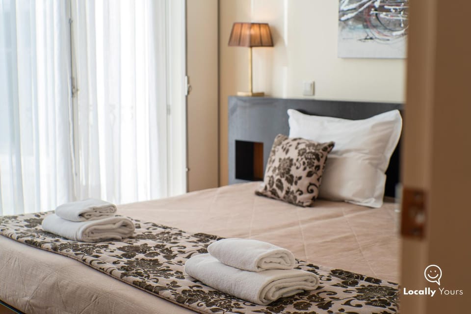 Bed, Decorative detail