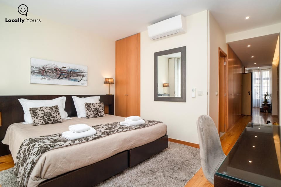 Decorative detail, Bedroom