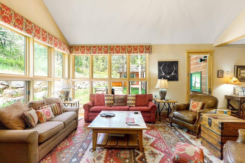 Moose Creek 26 Apartment in Teton Village