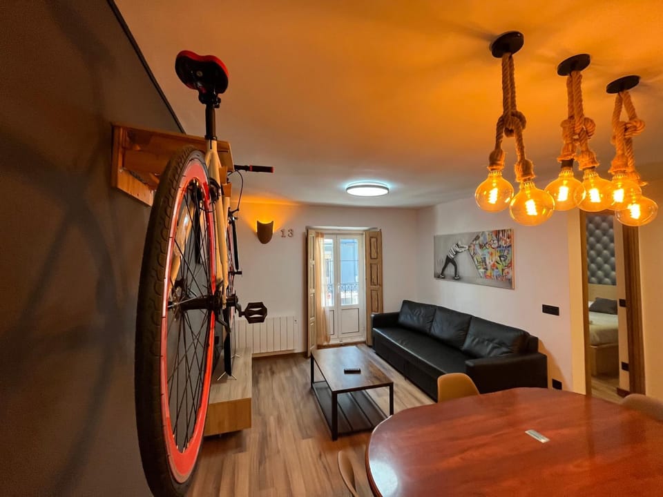 CENTRO - PARKING Free - GUMERFLAT MUSEO VUT-09-234 Apartment in Burgos