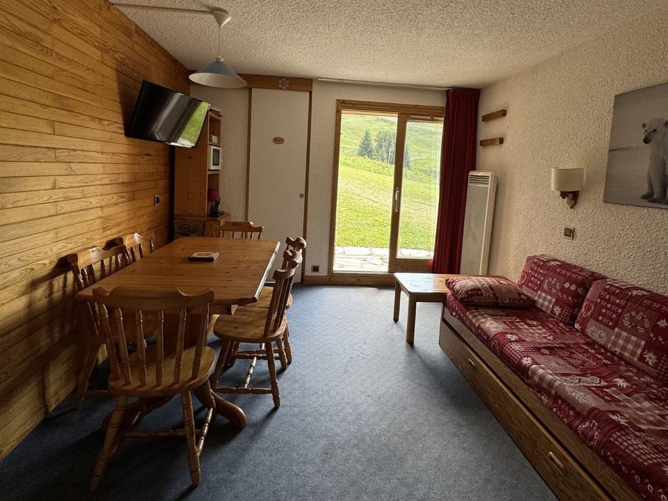 Résidence Amethyste - Appartement confortable · Accès direct aux pistes · Vue pistes · Rez-de-chaussée MAE-3670 Apartment in Mâcot-la-Plagne