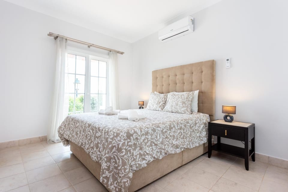 QEV - Santo António Apartment in Budens