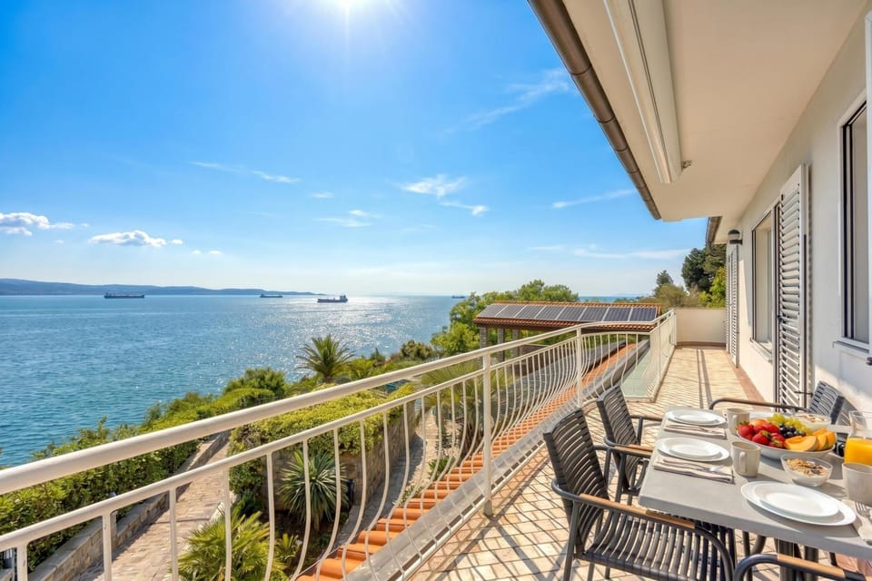 Balcony/Terrace, Balcony/Terrace