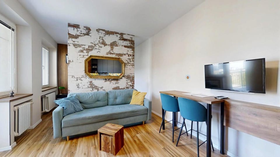 TV and multimedia, Living room, Seating area, Dining area, furniture
