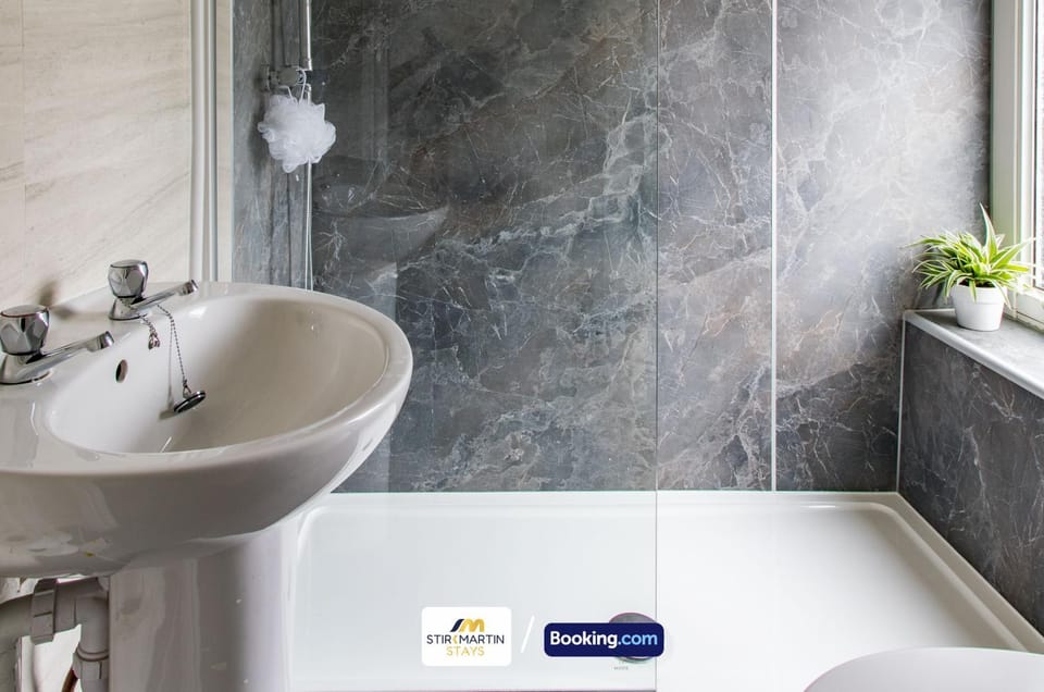 Shower, Bathroom, Bath
