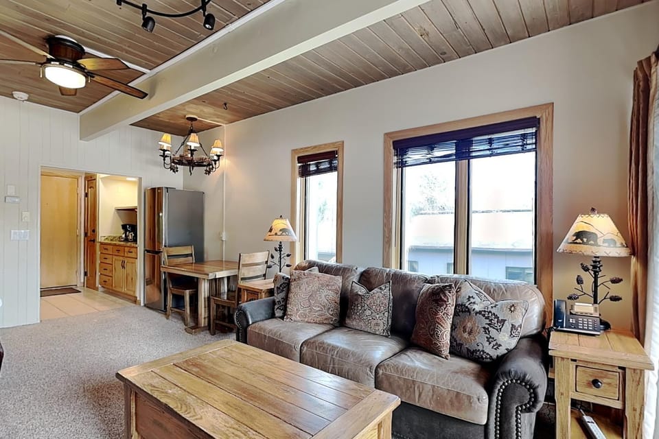 Timberline Condominiums Studio Deluxe Unit 218 House in Snowmass Village