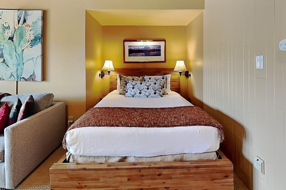 Timberline Condominiums Studio Standard Unit 216 House in Snowmass Village