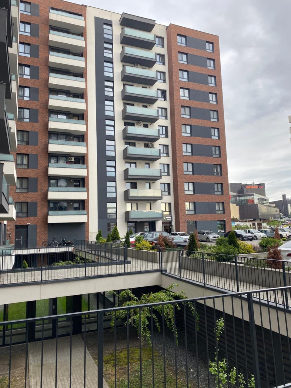 Property building, Street view