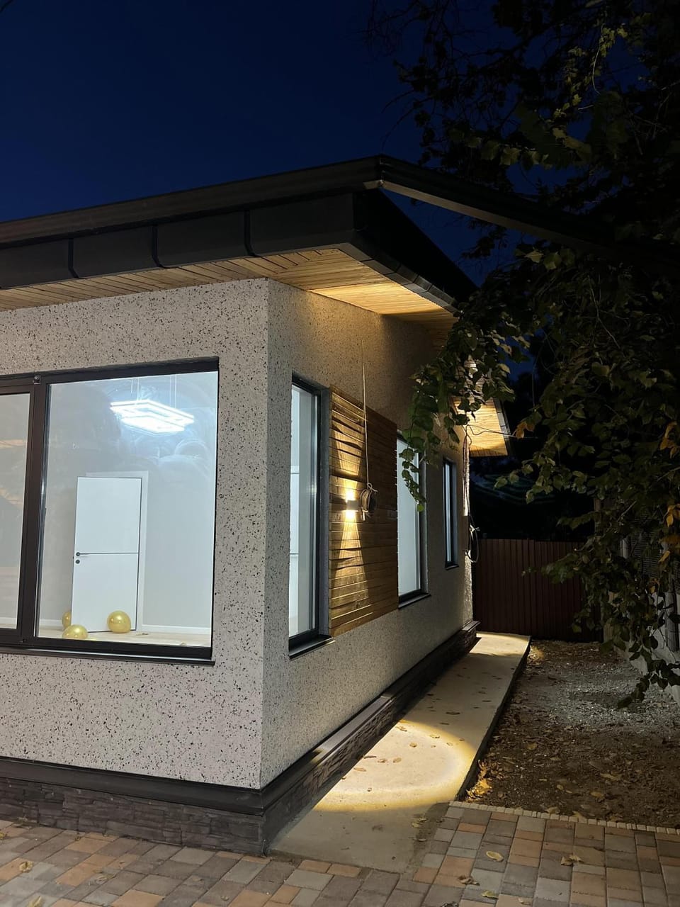Property building, Night
