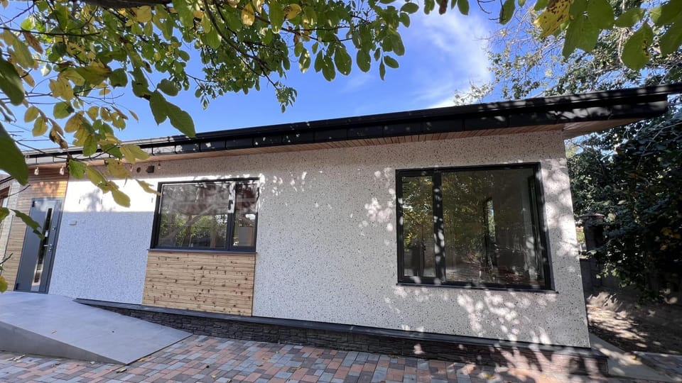 Property building, Day