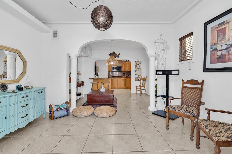 Coral Suite close to Little Havana Vacation rental in Coral Gables